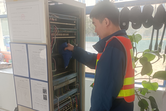 工厂消防主机花屏故障的常见原因和维修措施